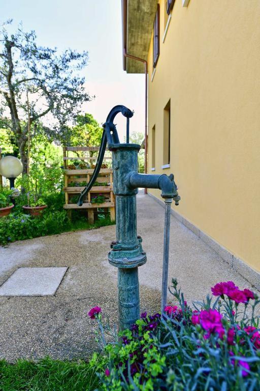 La Terrazza Sul Garda Hotel Luaran gambar